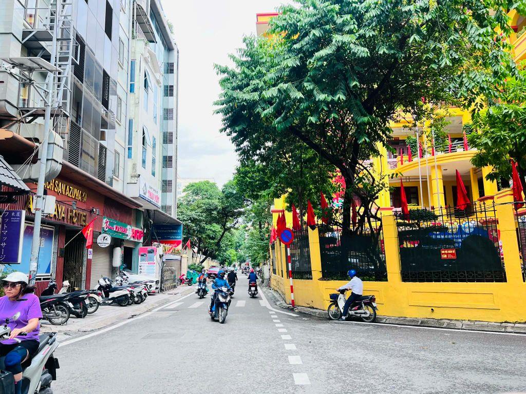 BÁN BUILDING LINH LANG BA ĐÌNH 9 TẦNG - TÀI SẢN AN TOÀN - GIỮ GIÁ - DÒNG TIỀN 2.5 tỷ  