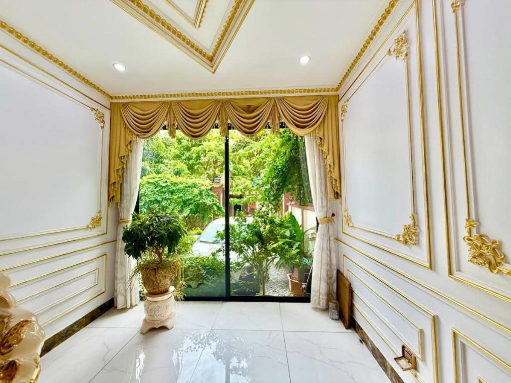 BIỆT THỰ ĐƠN LẬP KĐT YÊN HÒA - CẦU GIẤY | 203M² - MT 15M - DÒNG TIỀN 1,2 TỶ/NĂM 