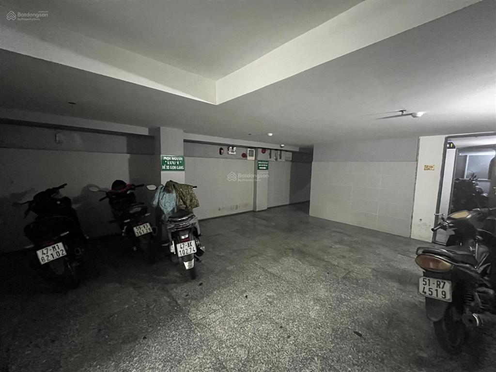 Cần bán toà nhà chdv tại gò vấp