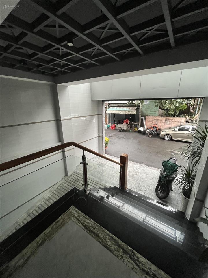 Cần bán toà nhà chdv tại gò vấp