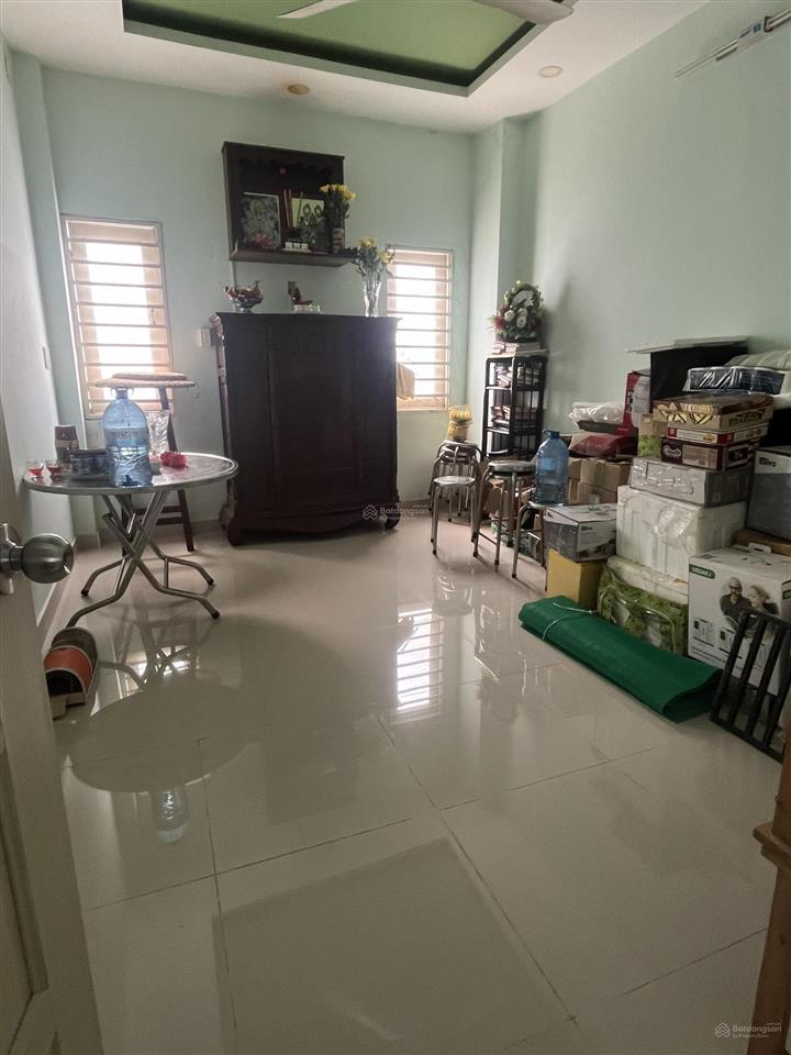Cần bán nhà 3 tầng hẻm nhựa 8m quận 11