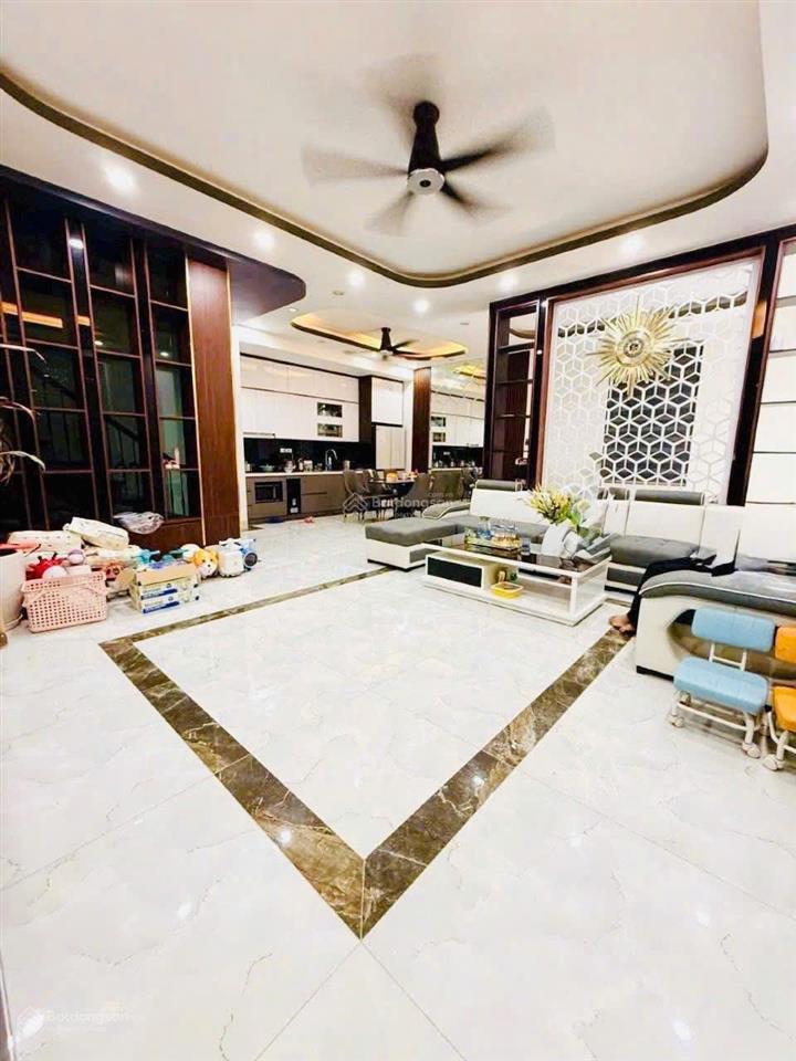 Chính chủ cho thuê nhà riêng tây tựu, 4 tầng, 3 ngủ. full đồ, giá 10tr/tháng