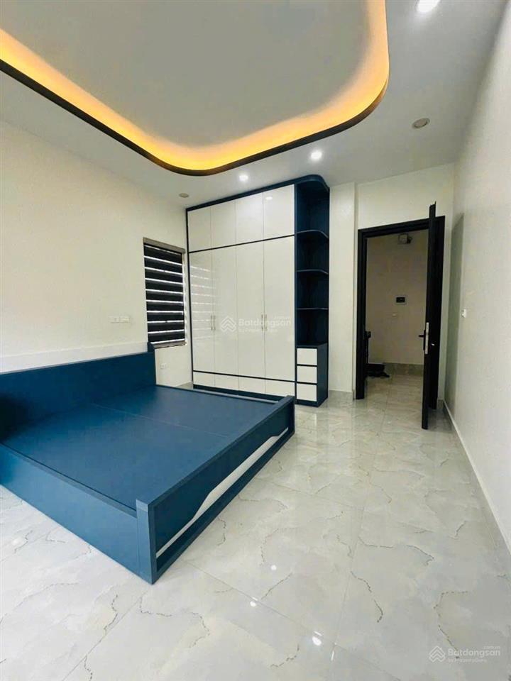 Chính chủ cho thuê nhà riêng tây tựu, 4 tầng, 3 ngủ. full đồ, giá 10tr/tháng