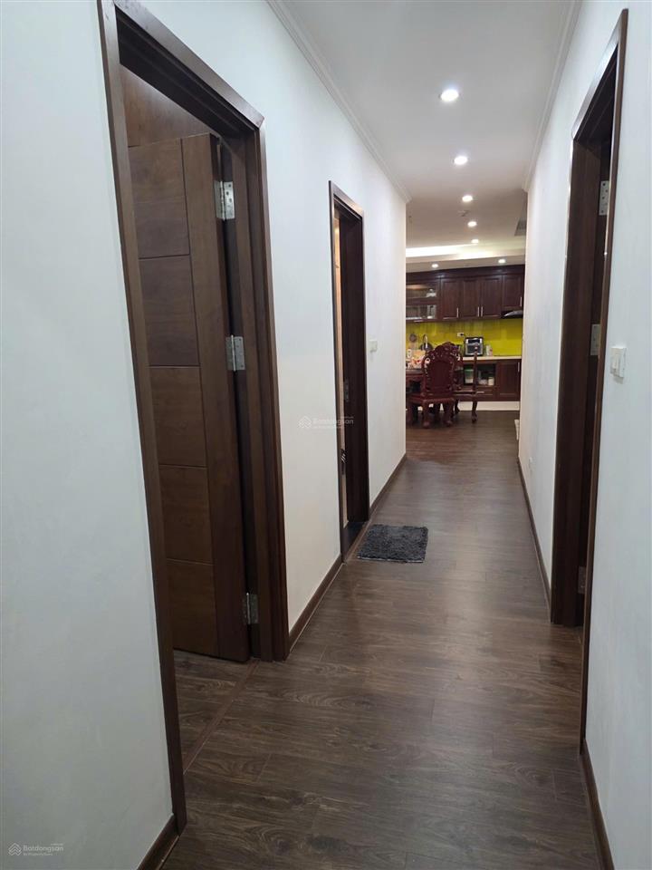Chính chủ cần bán căn góc 4pn tnr goldsilk complex hà đông 122m full nội thất 7,5 tỷ