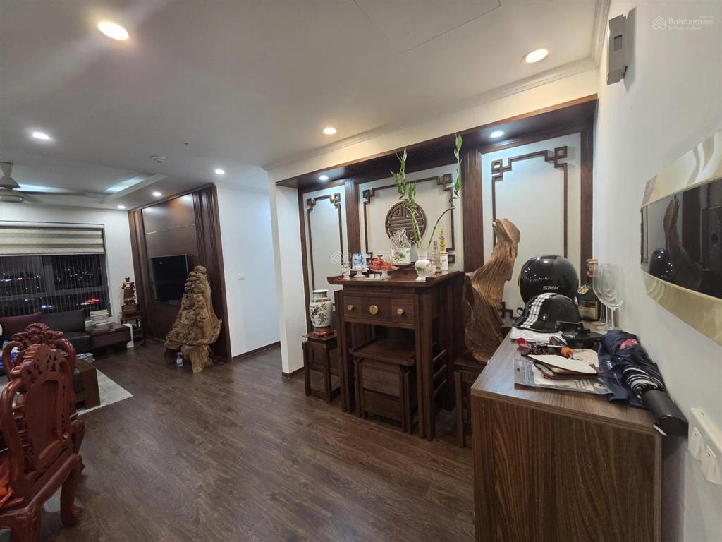 Chính chủ cần bán căn góc 4pn tnr goldsilk complex hà đông 122m full nội thất 7,5 tỷ