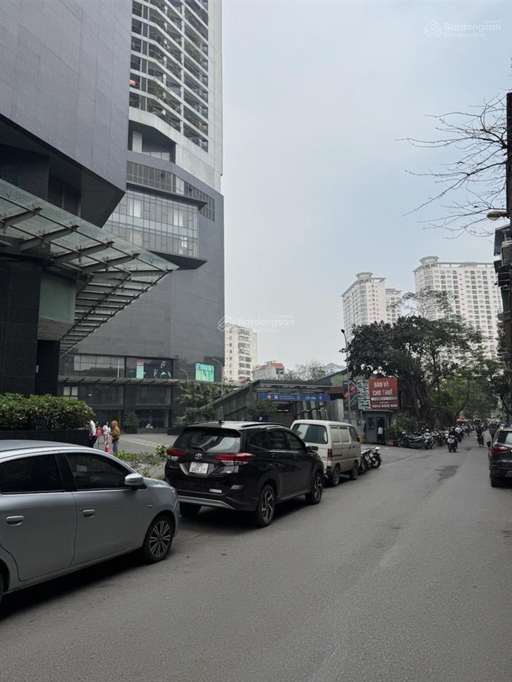Bán nhà mặt phố chùa hà diện tích 154m giá 54 tỷ