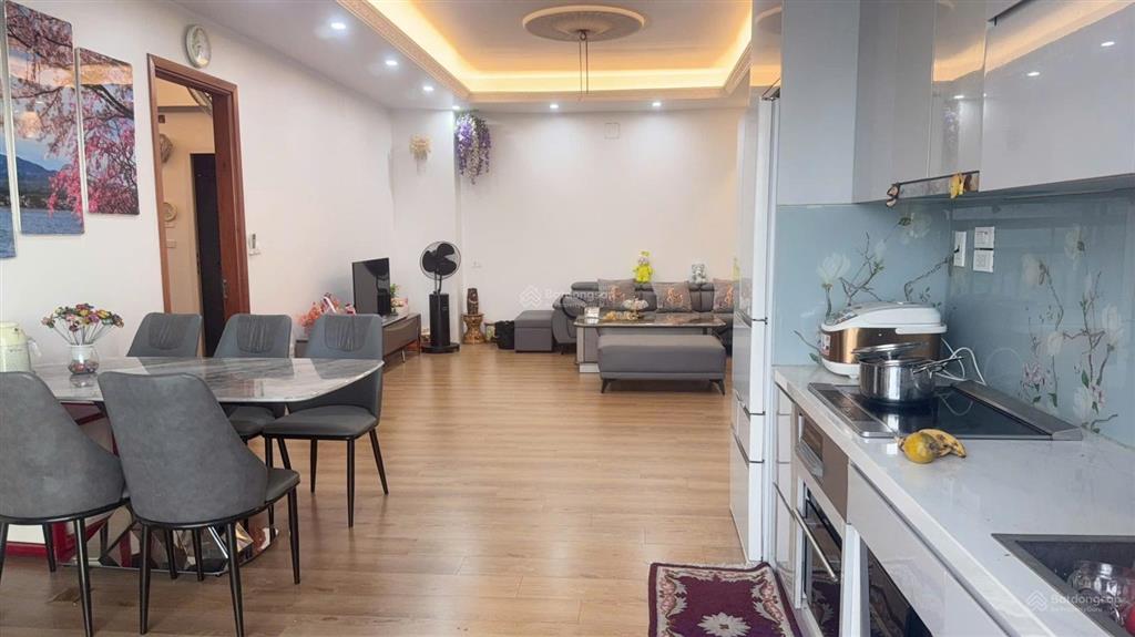 Chính chủ bán căn hộ cao cấp phố vạn phúc, giá đầu tư chỉ 7.x tỷ