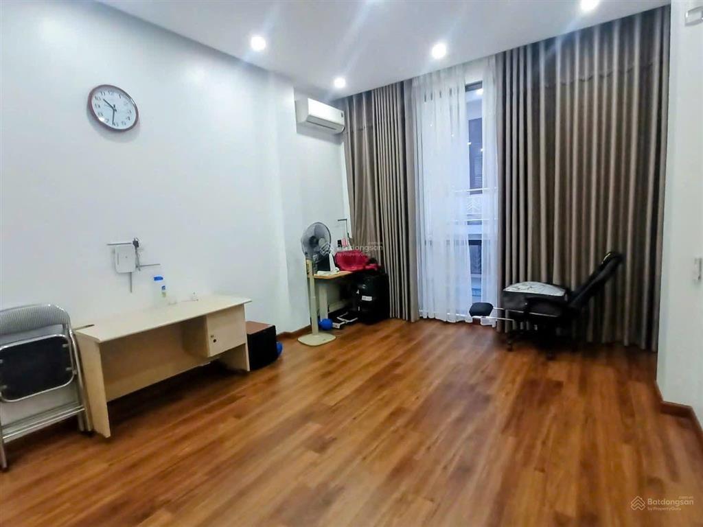 Chính chủ bán căn góc vip mặt phố nguyễn ngọc vũ