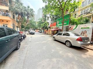 Bán biệt thự phân lô lưu hữu phước từ liêm vỉa hè rộng ô tô tránh ở đẳng cấp, kinh doanh đỉnh