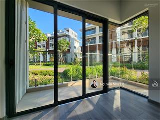 Cho thuê diamond brilliant celadon city 96m2/2pn/2wc có chỗ đậu xe oto. new 100% giá 15tr  ở liền