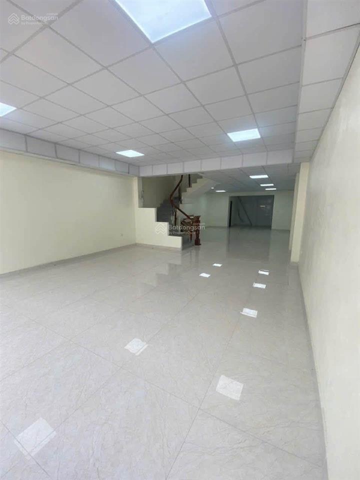 Cho thuê liền kế 160m2 4 tầng giá chỉ 12tr/1th vị trí đẹp kinh doanh tốt.0373 555 ***