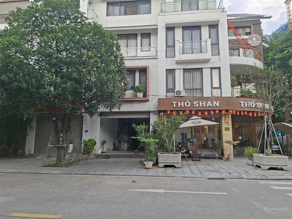 Cho thuê nhà liền kề 105m2 khu c geleximco lê trọng tấn. giá chỉ 12tr/tháng.  0373 555 ***