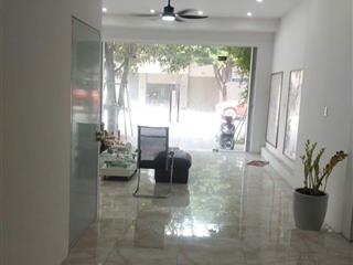 Cho thuê nhà liền kề 105m2 khu c geleximco lê trọng tấn. giá chỉ 12tr/tháng.  0373 555 ***