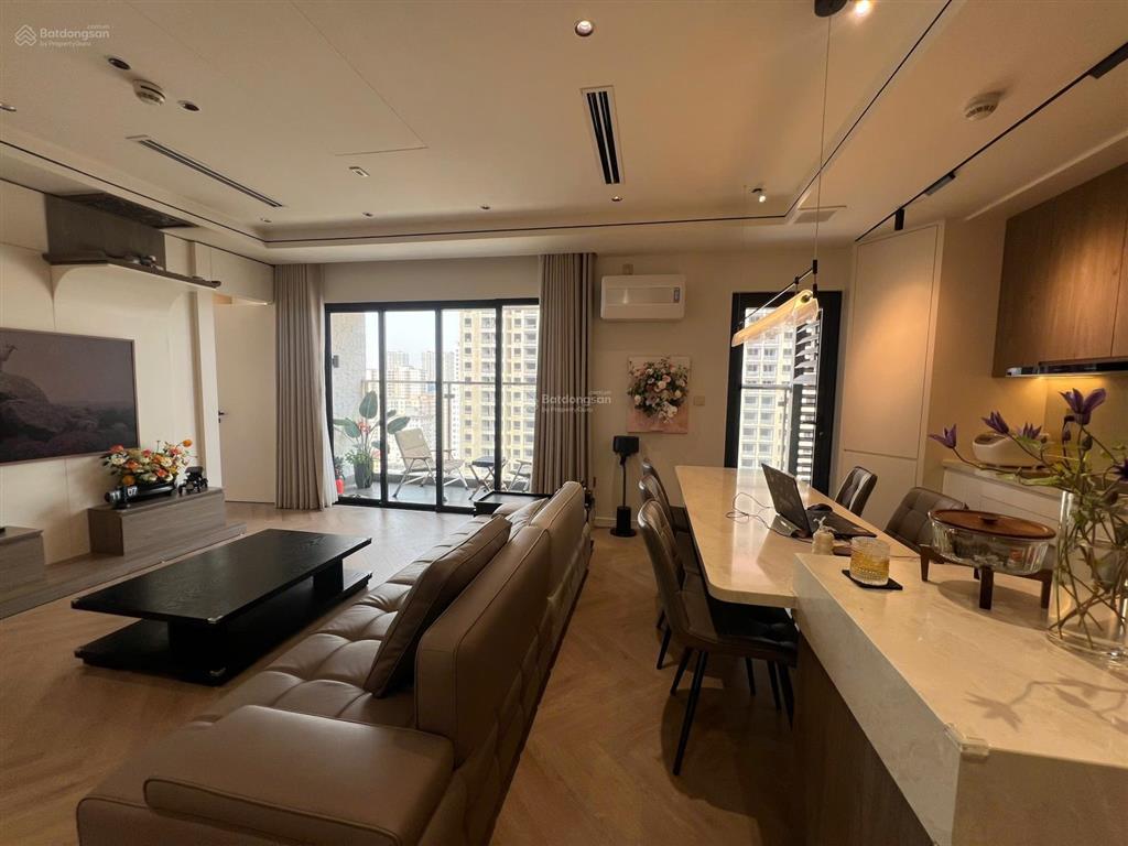 Chính chủ bán ch tại 24t3 thanh xuân complexlê văn thiêm 123m2 3 ngủ ,giá tốt.0987 362 ***