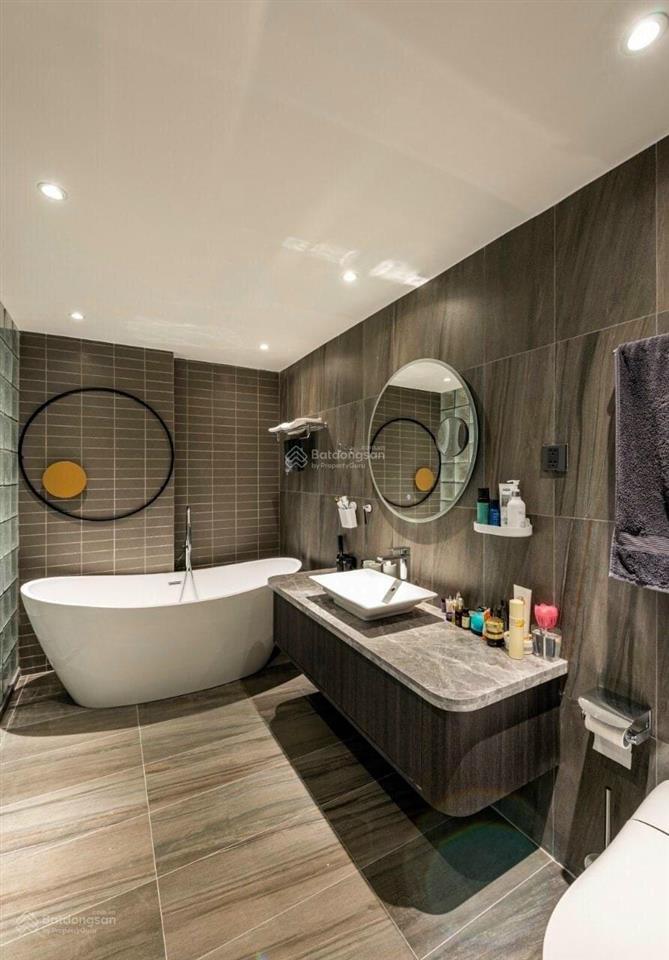 Chính chủ bán ch the legend 109 nguyễn tuân 64m2 2pn full đồ,bc đông nam ,sẵn sổ.0987 362 ***