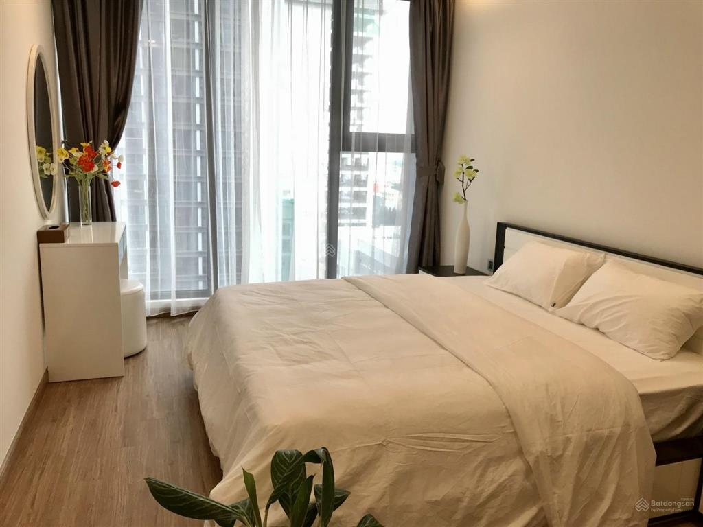 Bán căn hộ đẹp tại goldseason 47 nguyễn tuân 59m2 2pn full đồ, tầng đẹp view thoáng.  0987 362 ***