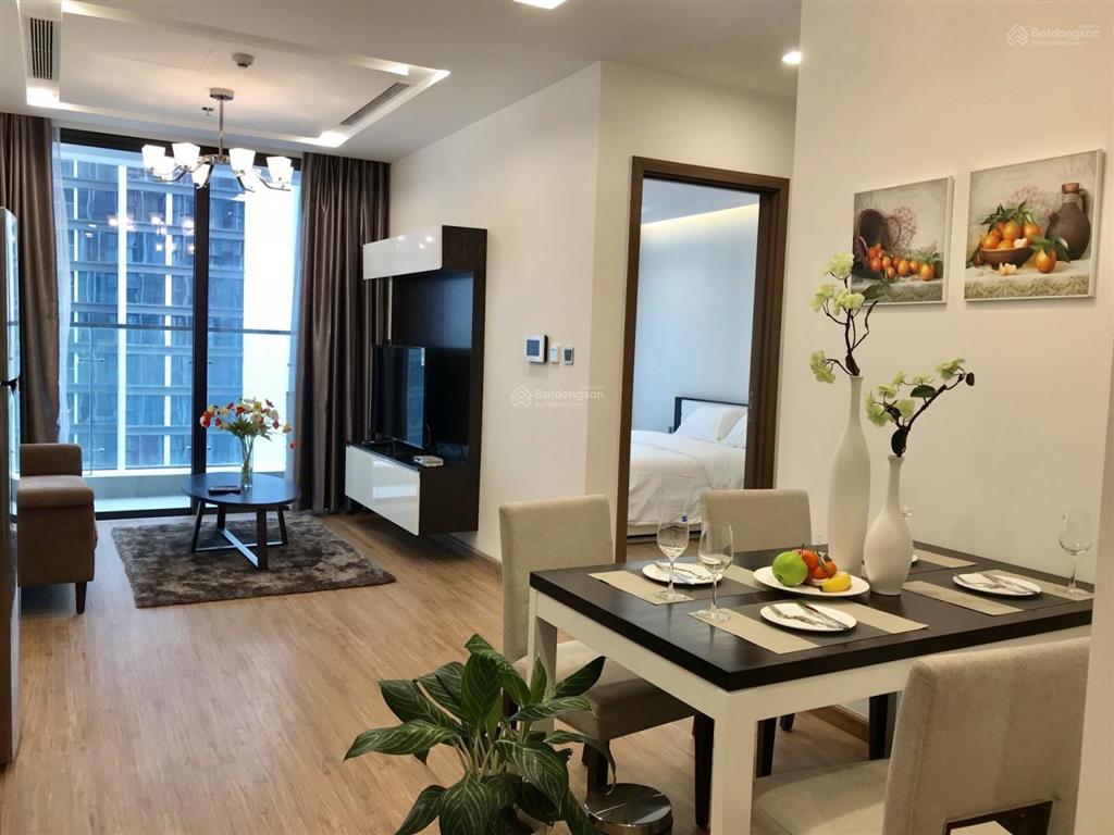 Bán căn hộ đẹp tại goldseason 47 nguyễn tuân 59m2 2pn full đồ, tầng đẹp view thoáng.  0987 362 ***