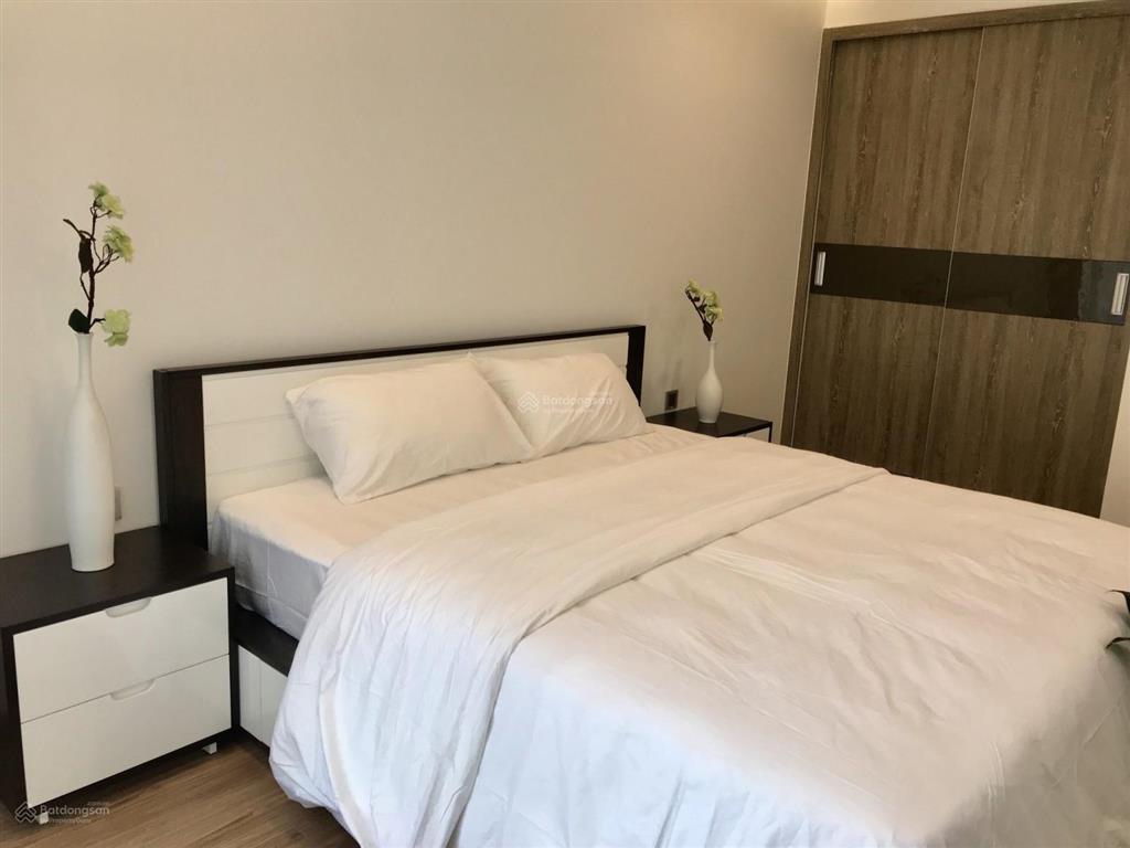 Bán căn hộ đẹp tại goldseason 47 nguyễn tuân 59m2 2pn full đồ, tầng đẹp view thoáng.  0987 362 ***