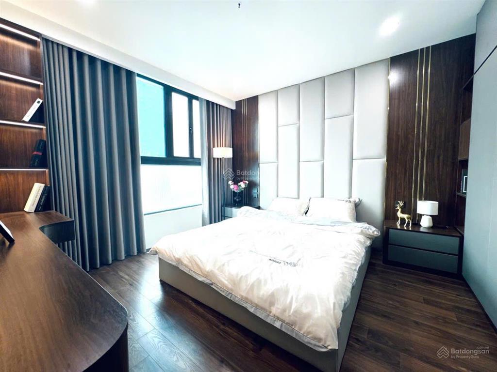 Chính chủ bán ch tại vinata tower, 112m2 3pn căn góc ,full đồ mới 100%,giá tốt,sẵn sổ.0987 362 ***