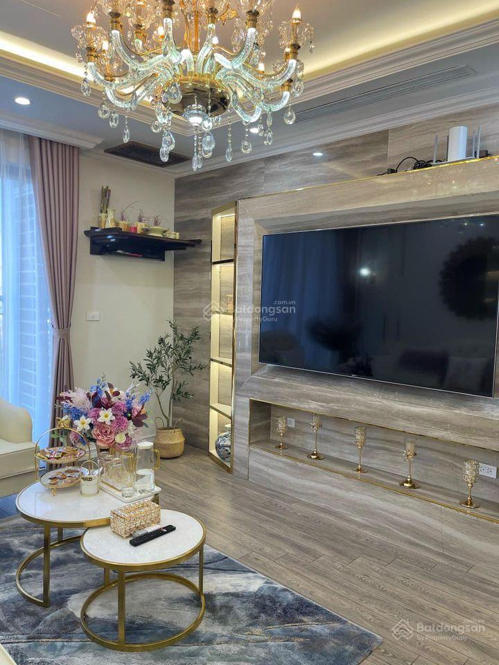 Chính chủ bán ch tại 90 nguyễn tuân 92m2 3pn căn góc,tầng đẹp view thoáng,sẵn sổ.0987 362 ***