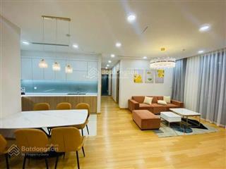 Chính chủ bán ch tại a4 hàm nghi ,mỹ đình 96m2 3pn full đồ,sẵn sổ,giá thiện trí bán.0987 362 ***