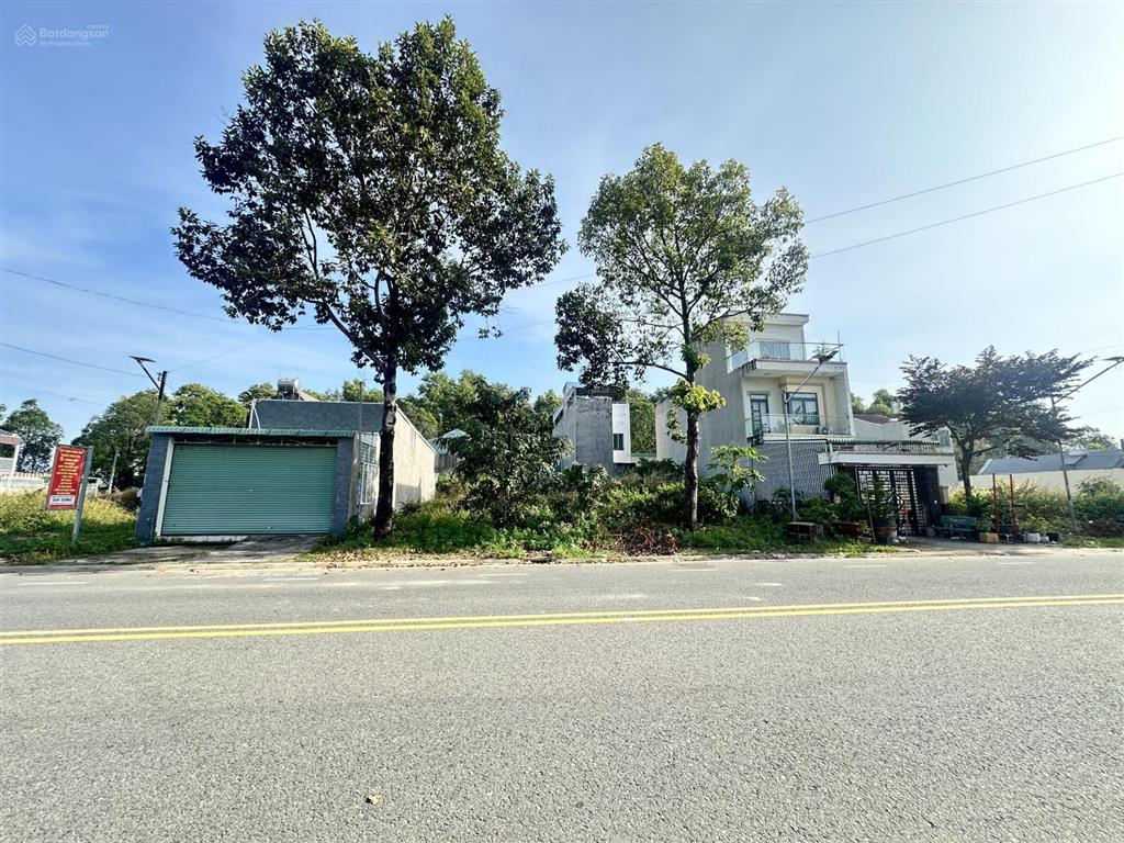 Hàng ngộp 1 lô duy nhất đường số 51 cách vòng xoay ga metro, trung tâm thương mại 500m, dt 7,5x20