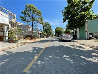 Bán đất vị trí kinh doanh, đất 5x30m full thổ cư, dân nhập cư nhiều, gần nhiều khu cn lớn, giá ngộp