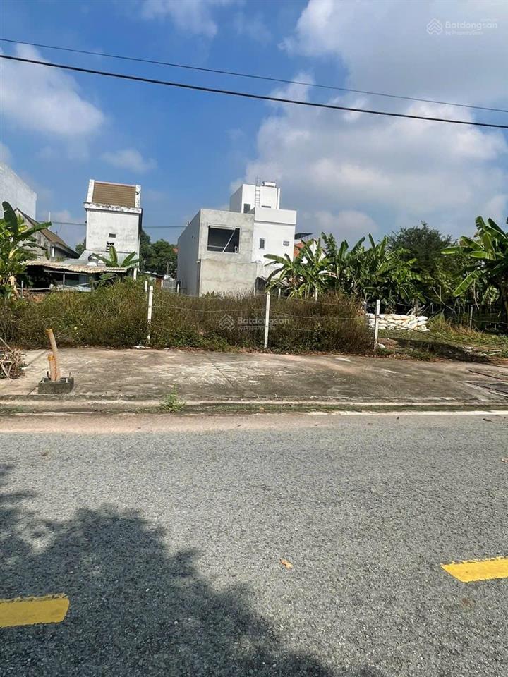 Chính chủ cần bán lô đất ngộp gần sát bên trường ngô thời nhiệm, vòng xoay a1 ga metro. dt 192m2