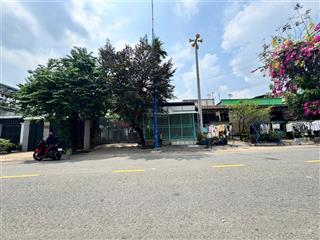 Bán đấy tdc phú mỹ đường d12 gần chợ tự phát. dân cư cực đông, gần sóng thần 3, dt 5x30 full.