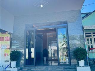 Nhà mới mặt tiền kinh doanh, giá chỉ 2,4tỷ cực rẻ, làm spa,salon.. nhà 2pn 2wc, sổ sẵn, hỗ trợ bank