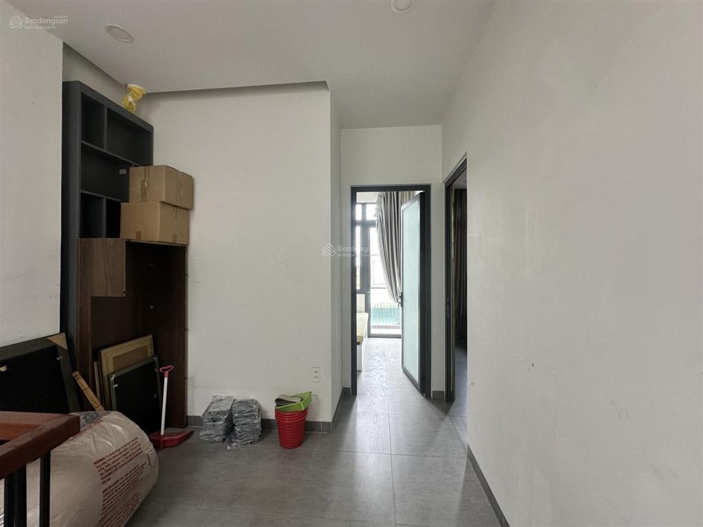 Căn nhà chánh nghĩa giá ngộp, 4pn3wc. đang có dòng tiền 12tr/th. giá 3,2tỷ. nhà đẹp, gần phố đi bộ