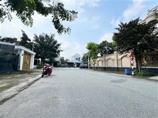 1 lô duy nhất rẻ nhất khu tdc phú mỹ, thủ dầu một, dt 5,7x30 full tc, giá chỉ 3ty380 , gần kcn