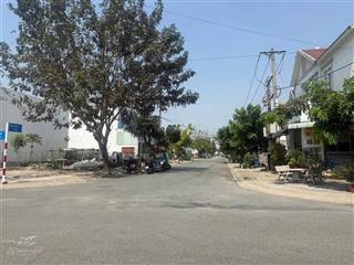 Lô góc cực đẹp giảm giá 600triệu. diện tích 10x20 kinh doanh đẹp, giá cực ngộp , giá chỉ 6tỷ