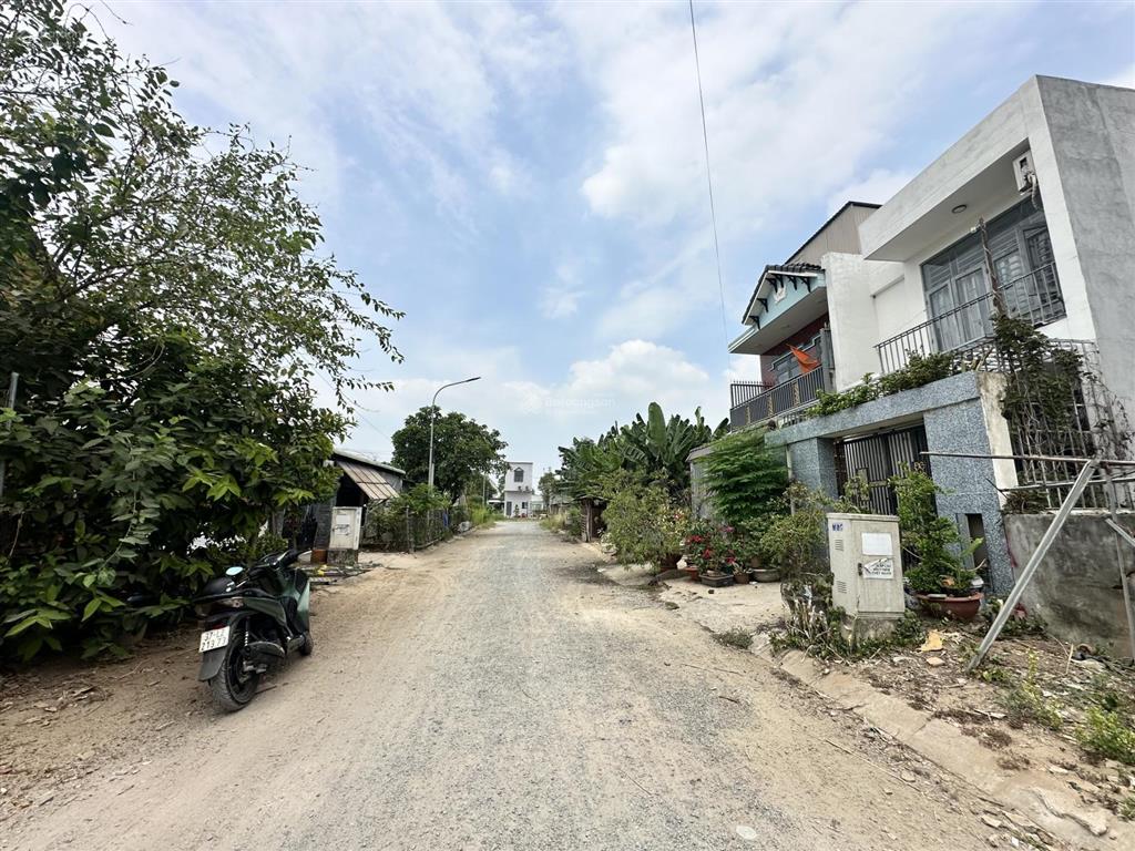 Bán đất tdc chánh mỹ, gần đường nguyễn văn cừ, khu đô thị sinh thái chánh mỹ, dt 100m2 giá 2tỷ650