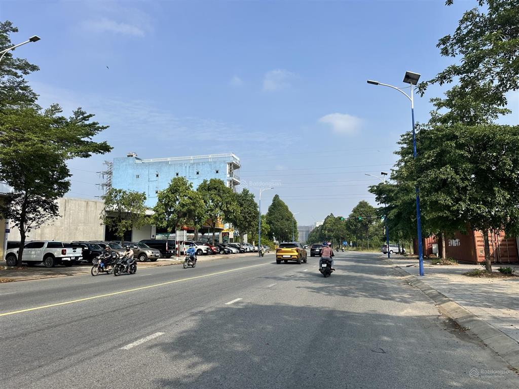 Mặt tiền võ văn kiệt xây dựng toà nhà văn phòng, khách sạn, trung tâm anh ngữ.. diện tích 300m2 ful