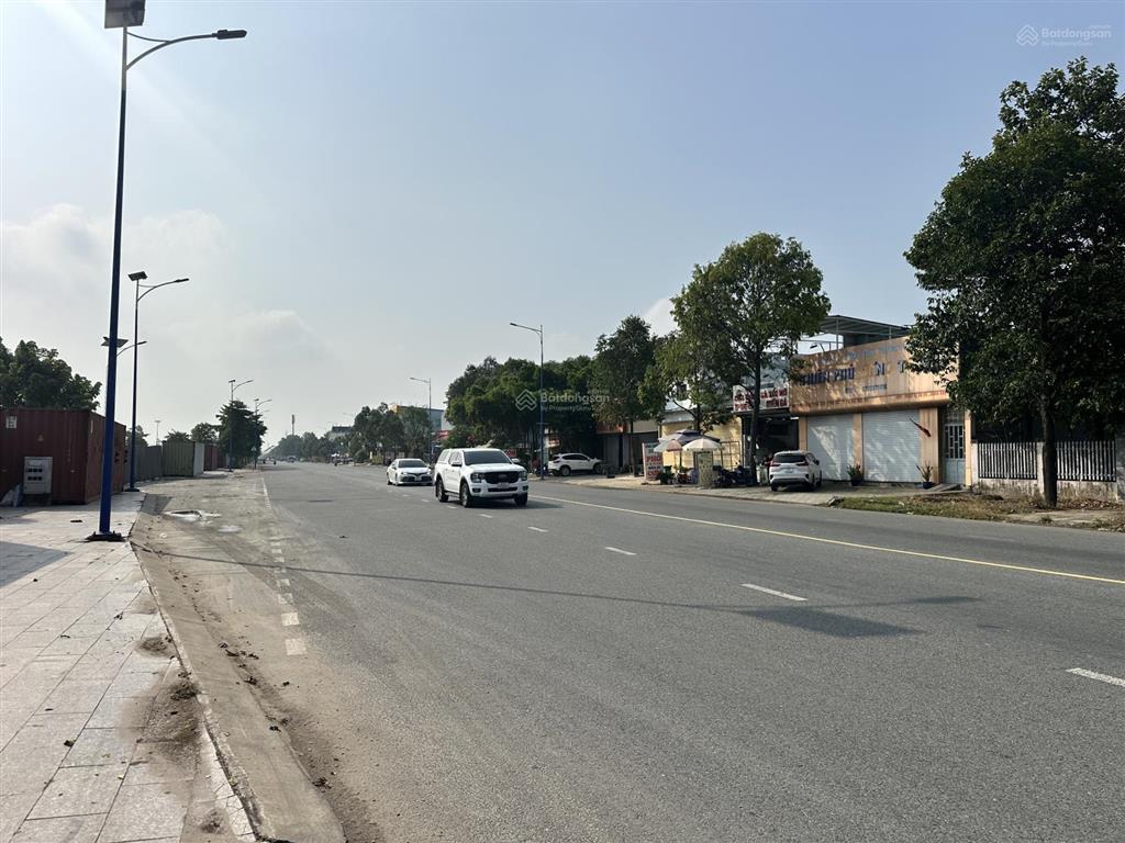 Mặt tiền võ văn kiệt xây dựng toà nhà văn phòng, khách sạn, trung tâm anh ngữ.. diện tích 300m2 ful