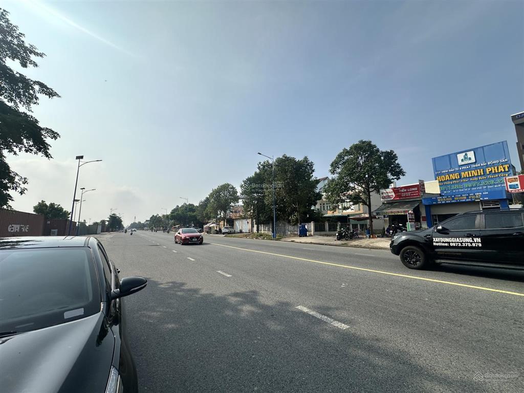 Mặt tiền võ văn kiệt xây dựng toà nhà văn phòng, khách sạn, trung tâm anh ngữ.. diện tích 300m2 ful