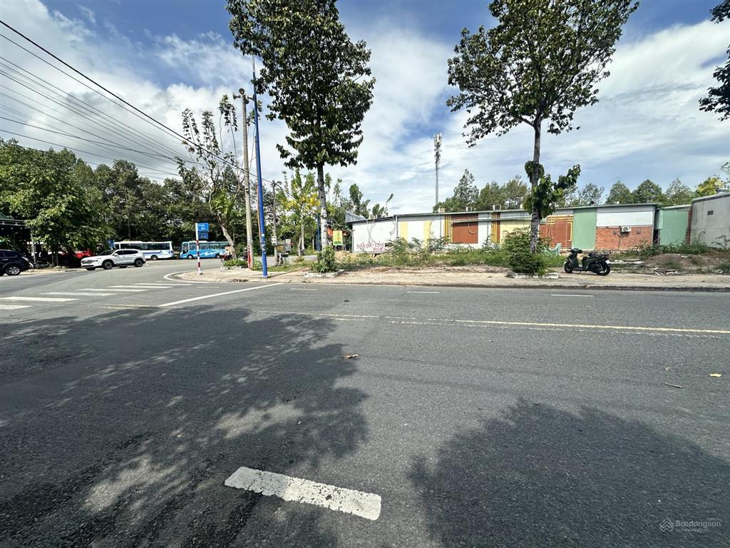 Bán đất xây toà nhà, văn phòng, khách sạn, căn hộ tại thành phố mới sát ga metro, tttm