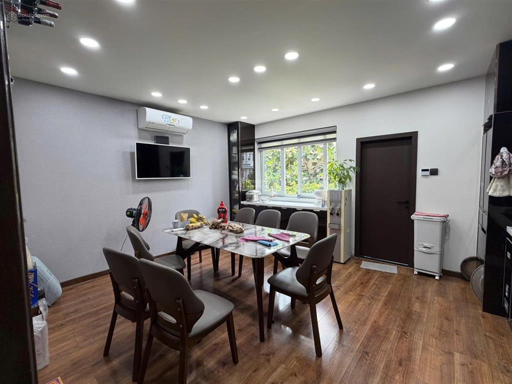 Nhà full nội thất thang máy, sang trọng, đường an dương vương 6pn6wc cực kỳ vip gần siêu thị aeon