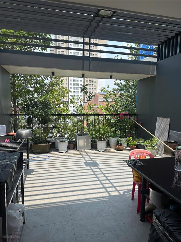 Nhà full nội thất thang máy, sang trọng, đường an dương vương 6pn6wc cực kỳ vip gần siêu thị aeon