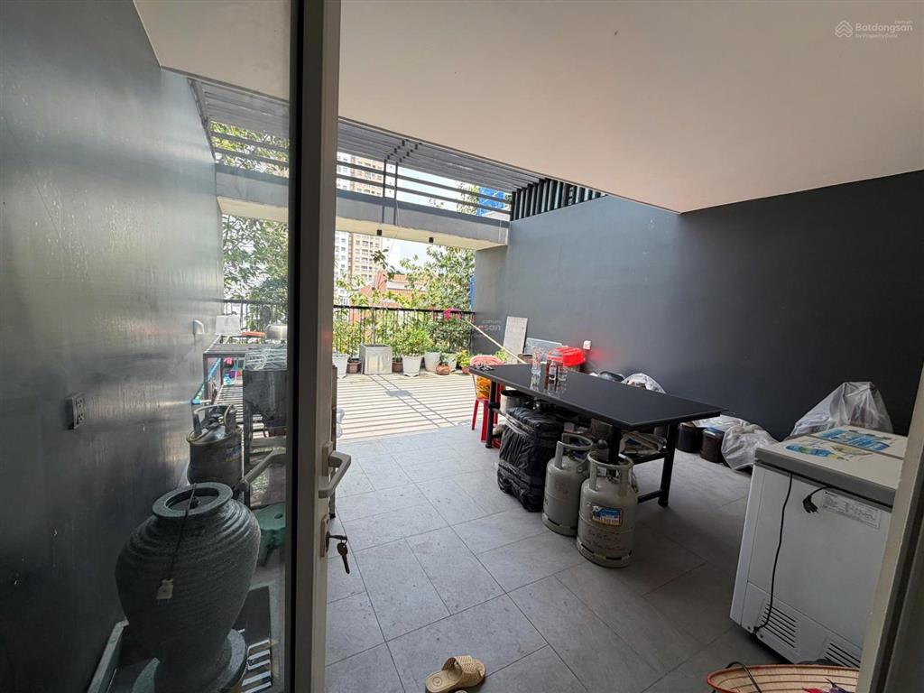 Nhà full nội thất thang máy, sang trọng, đường an dương vương 6pn6wc cực kỳ vip gần siêu thị aeon