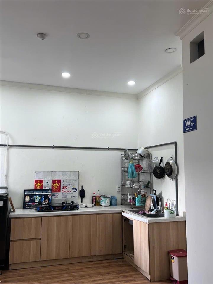 Bán gấp khách sạn đang cho thuê 80tr/th có hợp đồng mới 3 năm. full hệ thống pccc tại thành phố mới