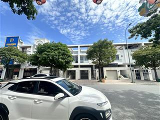 Giảm 1,5 tỷ. bán nhà phố mặt tiền hoàng hoa thám, gần vòng xoay hiệp thành 3. sổ sẵn, hoàn công