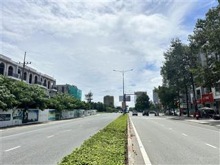 Bán nhà phố thương mại green city dự án mới, đối diện trường quốc tế vietsing, gần siêu thị aeon