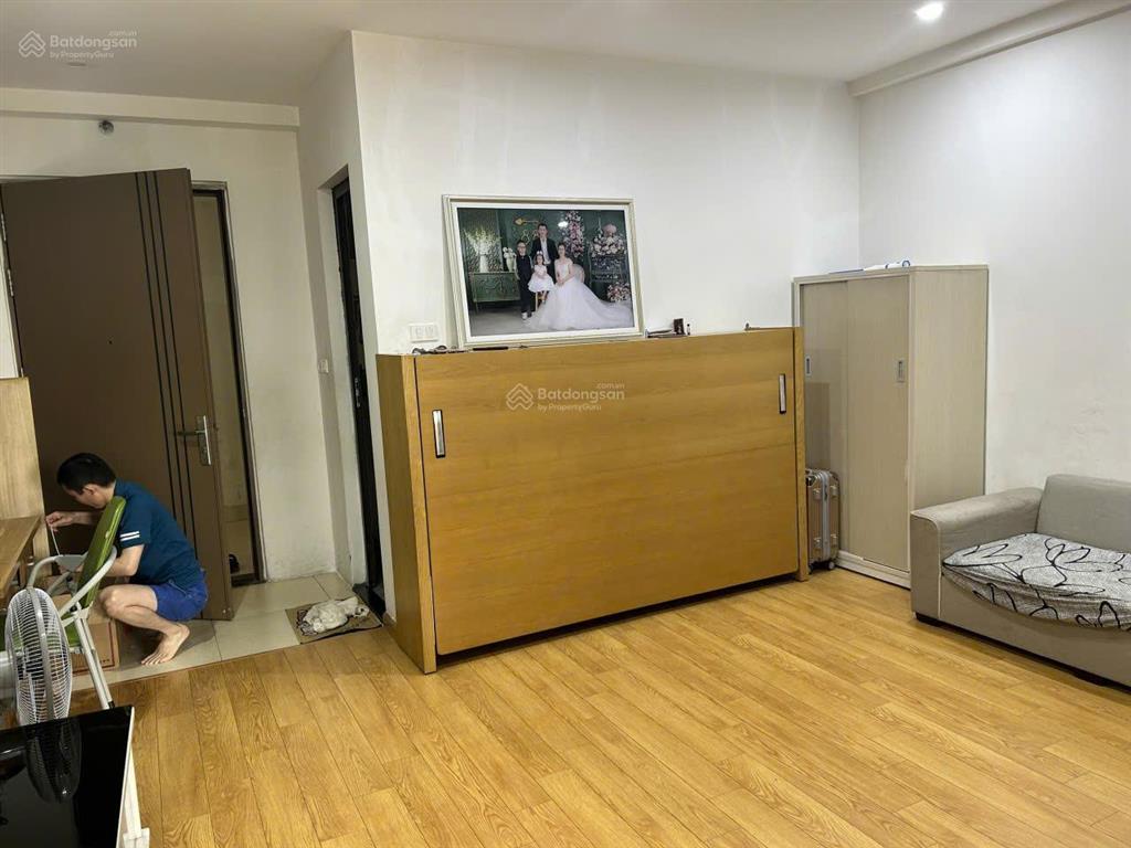 Chính chủ bán căn 1 ngủ tòa 19t1 lucky house kiến hưng sổ đỏ 2019 chỉ 2,85 tỷ