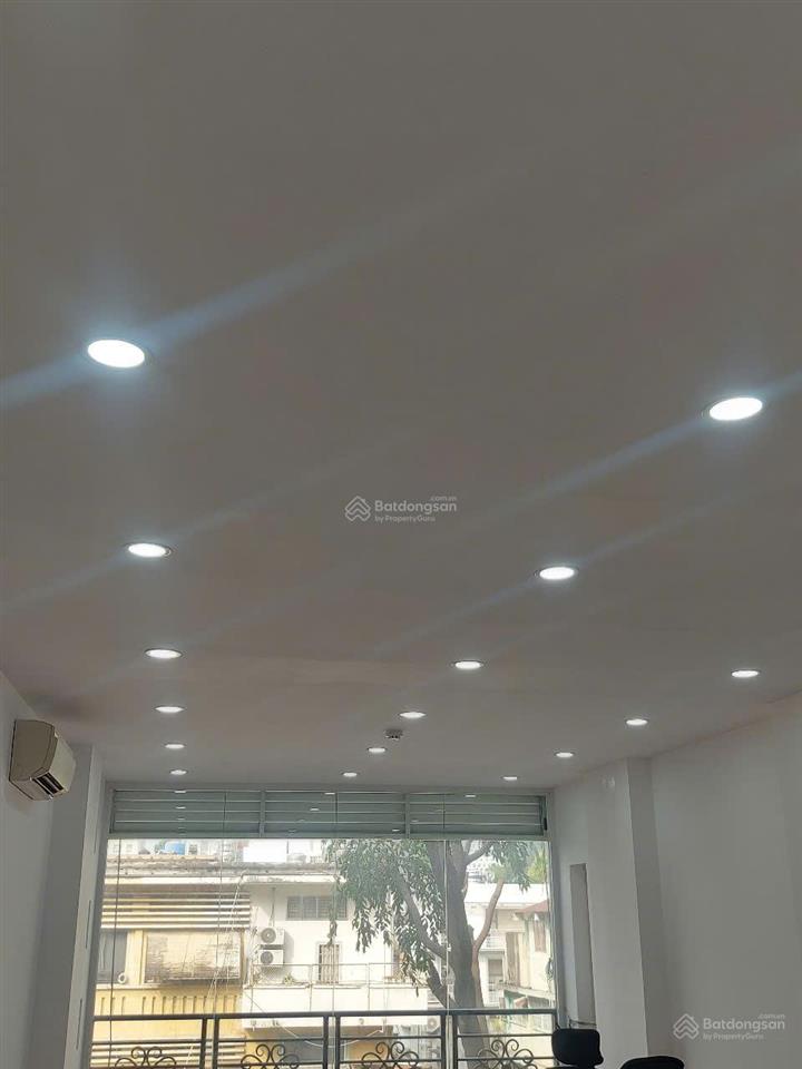 Cho thuê ngay tầng 5 văn phòng đẹp giá tốt mặt tiền phạm ngọc thạch, q. 3