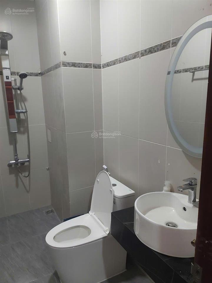 Cho thuê ngay tầng 5 văn phòng đẹp giá tốt mặt tiền phạm ngọc thạch, q. 3