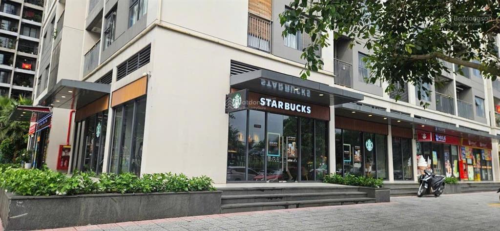 Bán căn shophouse góc mặt sảnh sổ lâu dài dòng tiền 70tr/tháng