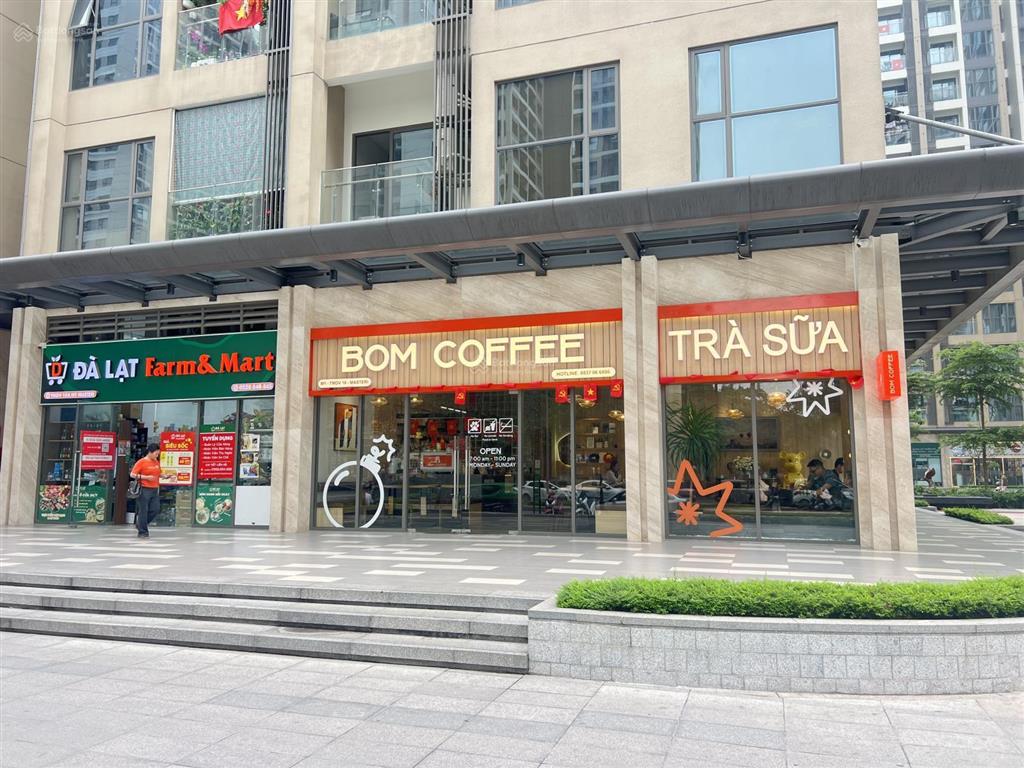 Căn vip cửa sảnh 46m² giá 7,x tỷ, cho thuê 35 triệu /tháng   em ngay