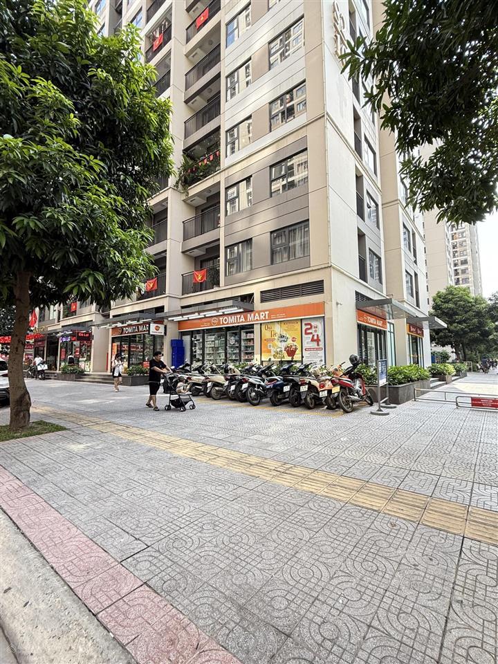 Sốc!!! bán shophouse góc mặt sảnh chỉ 8.5 tỷ thuê 50tr/tháng